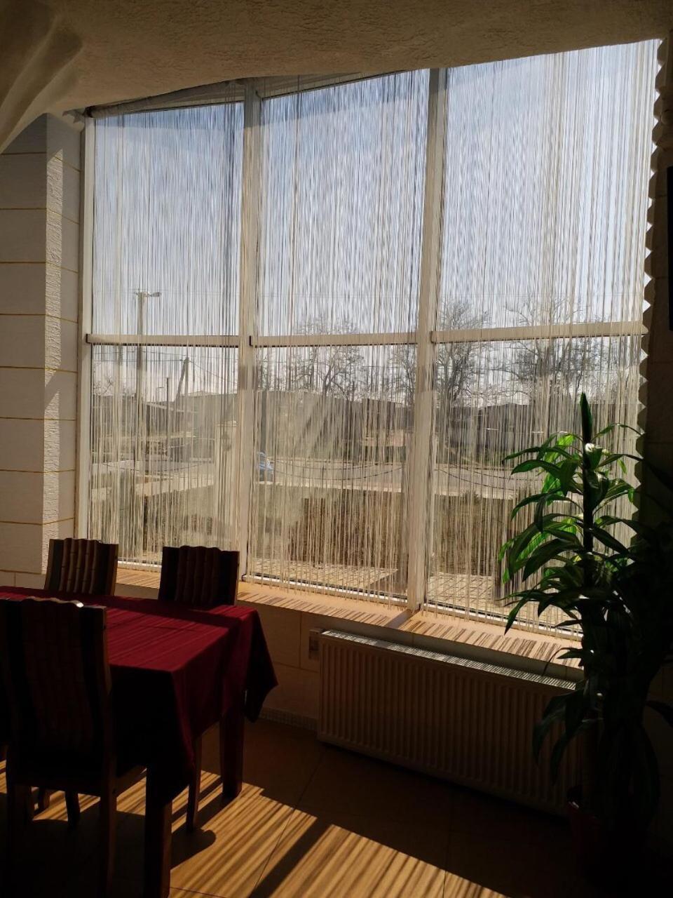 Apelsin Hotel Bilhorod-Dnistrovskyy Exterior photo